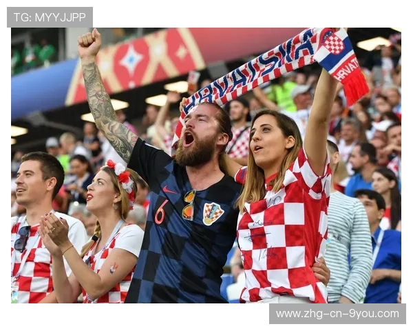 球迷狂欢:现场气氛点燃全场,球迷狂欢节 球迷狂欢:现场气氛点燃全场,球迷狂欢节